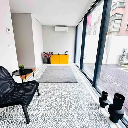 Marques De Pombal Flat Great Locations Center B Lisbona