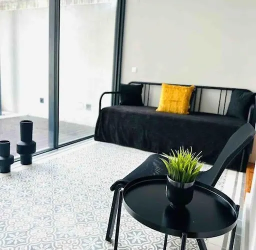 Marques De Pombal Flat Great Locations Center B Lisbona