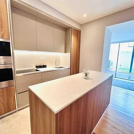 Marques De Pombal Flat Great Locations Center B Lisboa