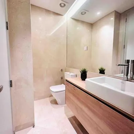 Marques De Pombal Flat Great Locations Center B Daire