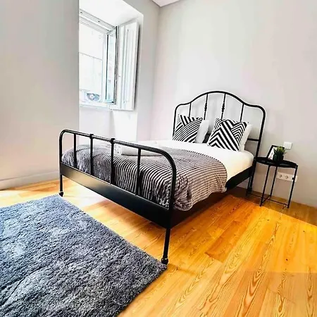 Marques De Pombal Flat Great Locations Center B * Lisboa