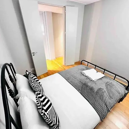 شقة Marques De Pombal Flat Great Locations Center B *